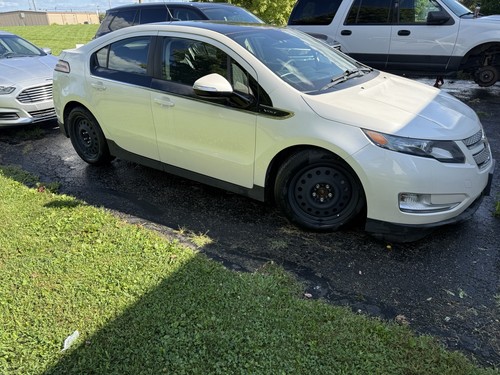 2011 chevrolet volt - chevrolet,